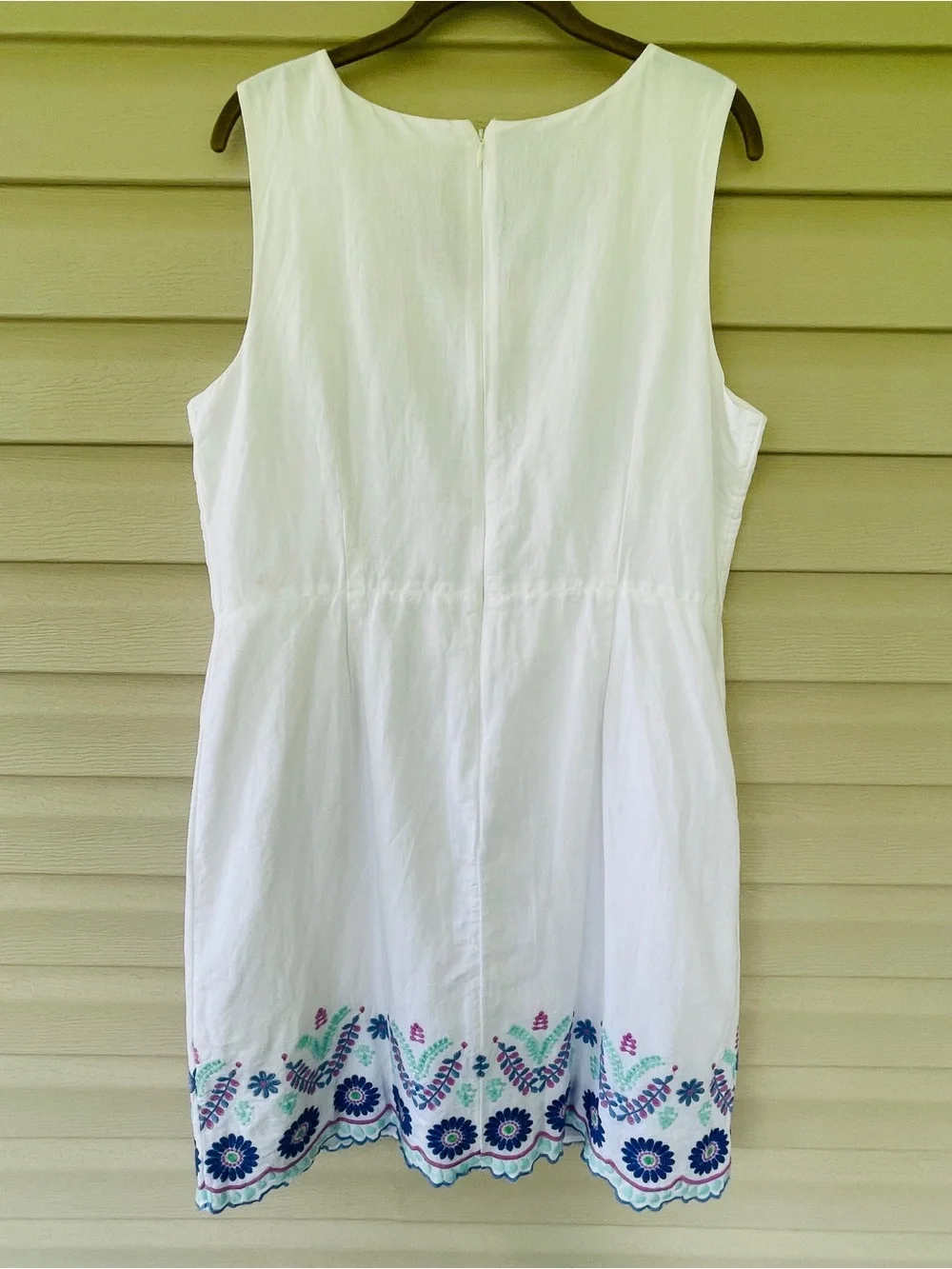 Talbots White Linen Blend Embroidered Hem Sleeveless Sheath Dress Size 16P NWT